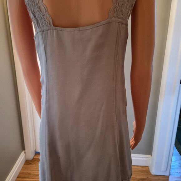 Rangoon Silk (100%) Slip style Dress w/ embroidered flowers & lace.  Medium - Picture 5 of 5